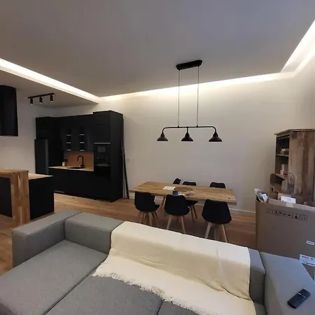 Moderno Centrico 8 Personas - Ateriagroup * Bilbao