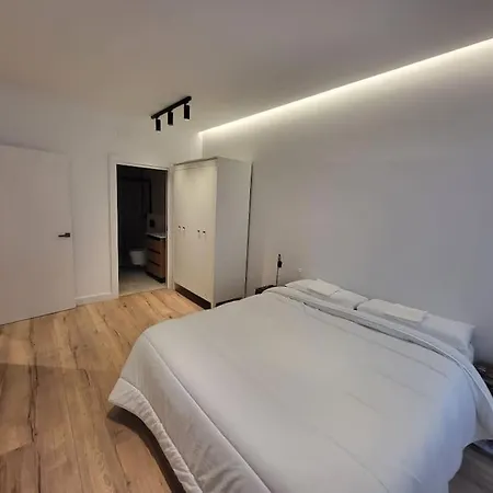 Apartment Moderno Centrico 8 Personas - Ateriagroup