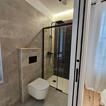 Moderno Centrico 8 Personas *